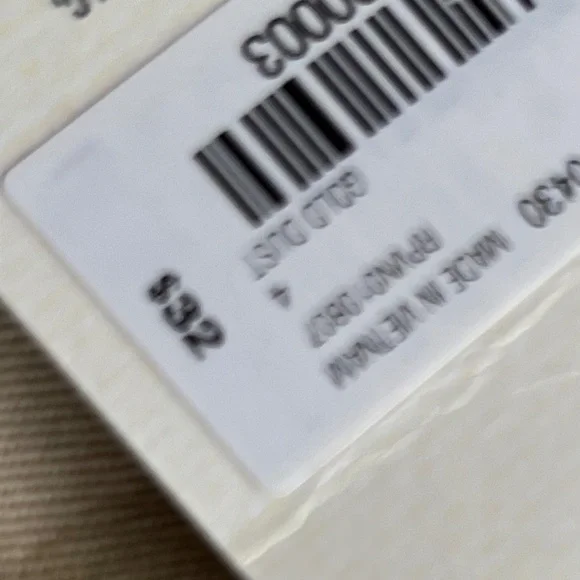 A.N.A. Khaki Tan Cotton Bermuda Shorts Size 4 NWT - Picture 6 of 8